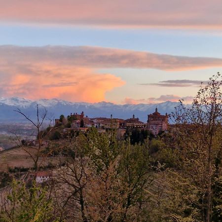 Mister Barolo Apartments Langhe Novello Luaran gambar