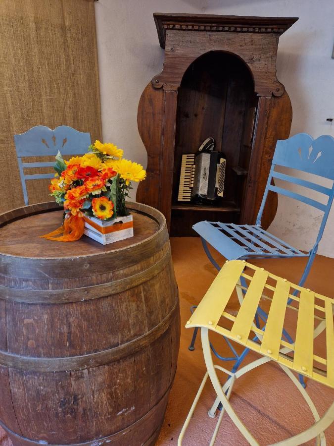 Mister Barolo Apartments Langhe Novello Luaran gambar